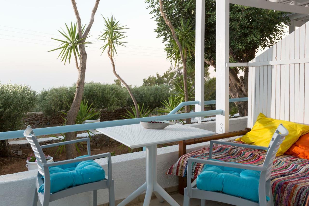 Ferma Hill Apartments Bagian luar foto