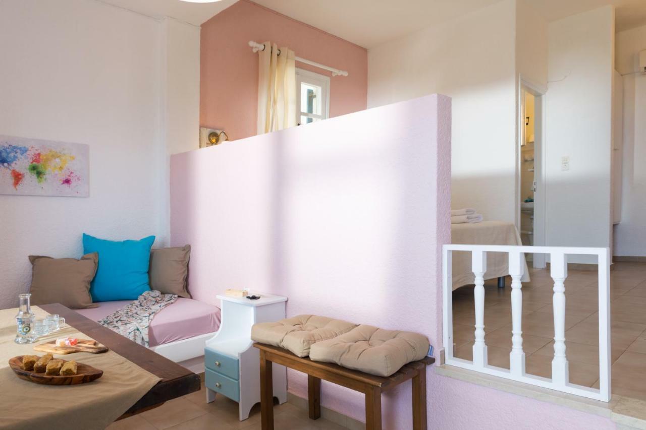 Ferma Hill Apartments Bagian luar foto