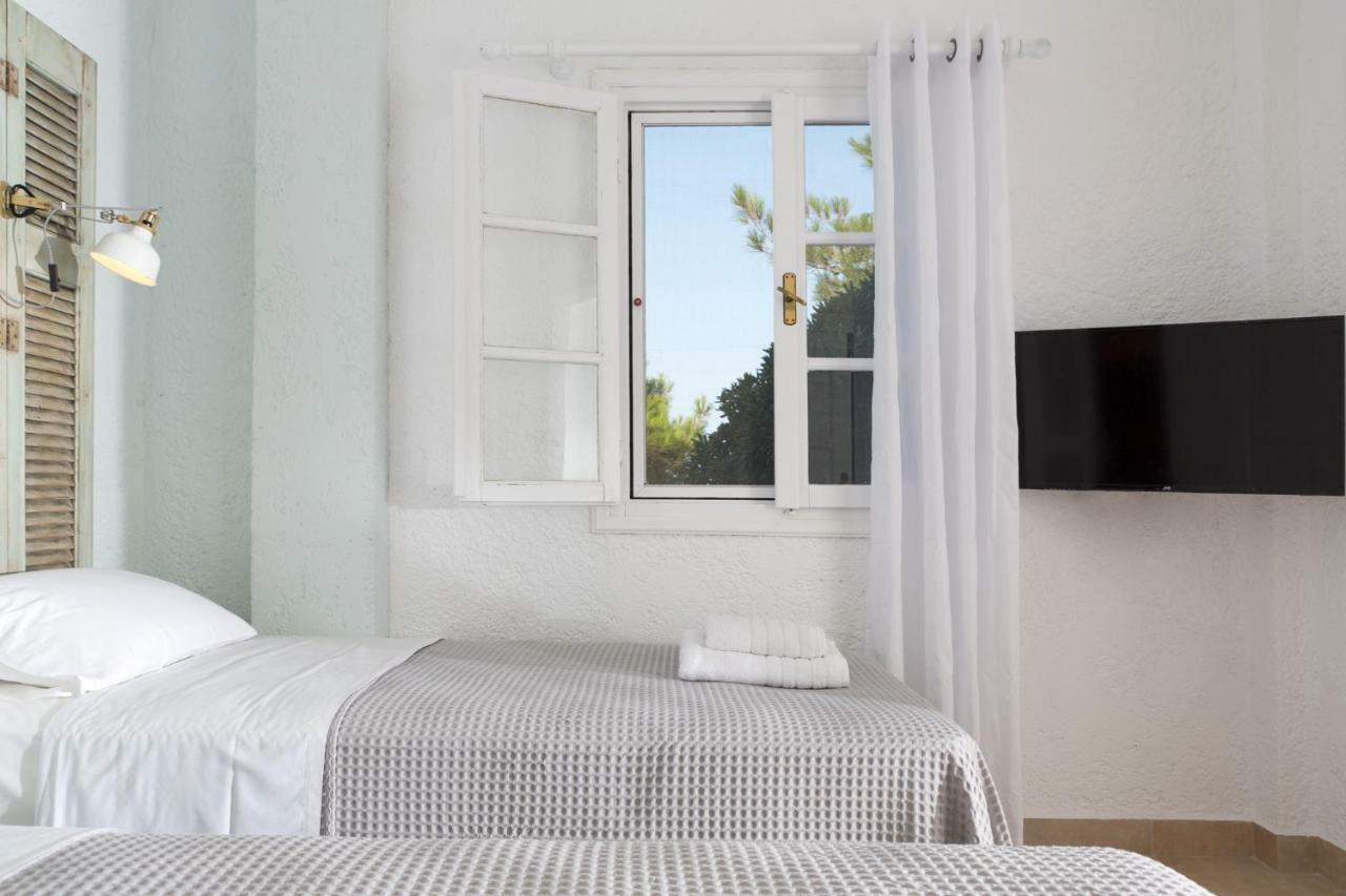 Ferma Hill Apartments Bagian luar foto